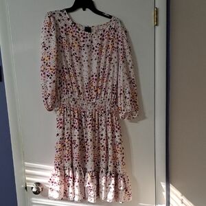 Gabby Skye Floral Print Dress
